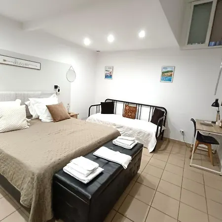 Centre Historique Apartment *